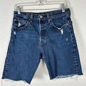 Levi’s Women Sz 28 button front 501 dark wash distressed Boho, Western, cut offs